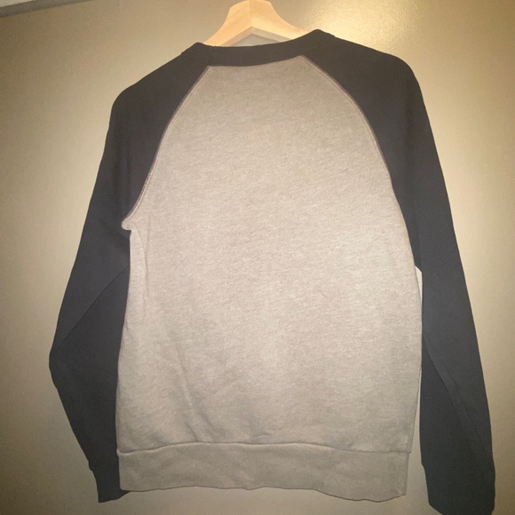 Star Trek olive green pullover sweater - Picture 5 of 5